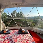 Οργανωμένο κάμπινγκ Glamping Lost