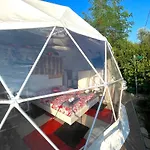 Glamping Lost Οργανωμένο κάμπινγκ Monsampolo Del Tronto